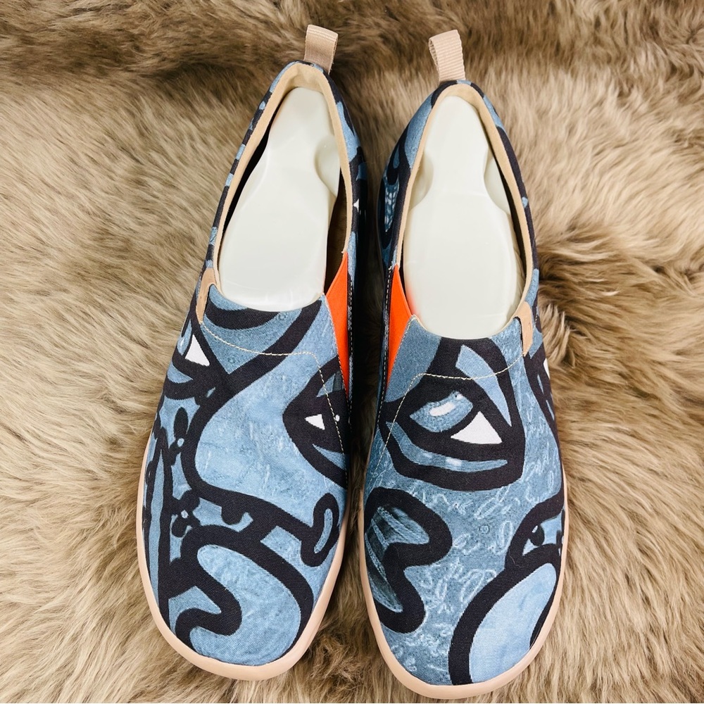NWT UIN Man’s Loafers Painted Travel Walking Shoes/Charming Kiss/US12.5